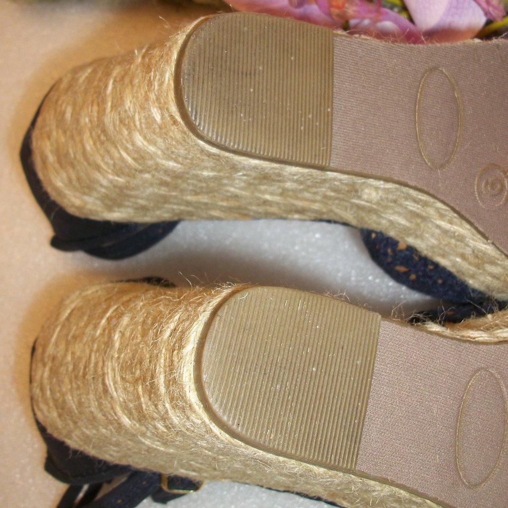 SOLD! CANDIE'S 9M Navy  Blue Espadrille Wedge Sandals 4.5" Heel NWOT - Picture 9 of 10